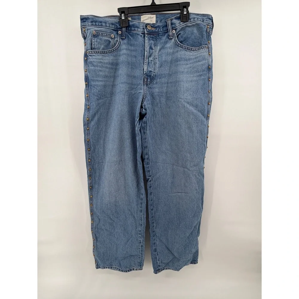 Universal Thread Mid Rise Baggy Studded Side Jeans Blue Medium‎ Wash Size 12